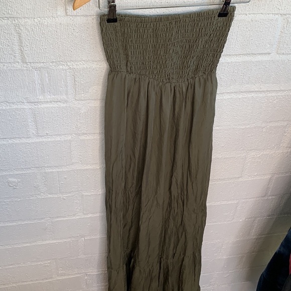 Guess Silk Smocked Green Tube Top Maxi Dress sz S - Picture 2 of 6